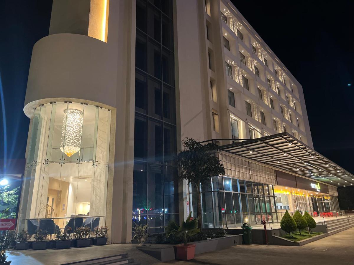 Rakabi The Fern, Igatpuri Hotel Exterior photo
