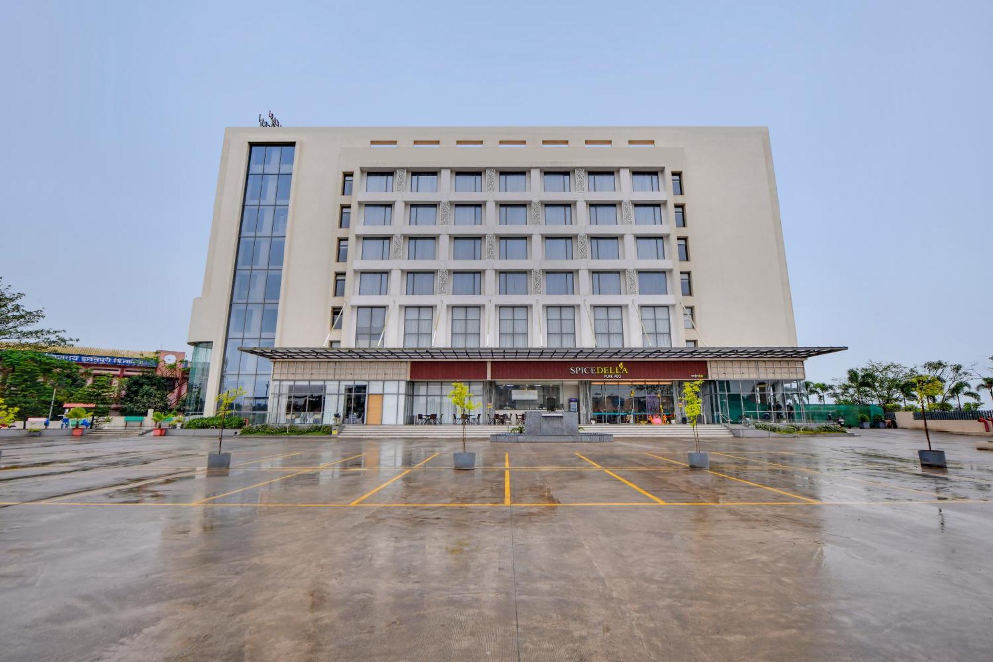 Rakabi The Fern, Igatpuri Hotel Exterior photo