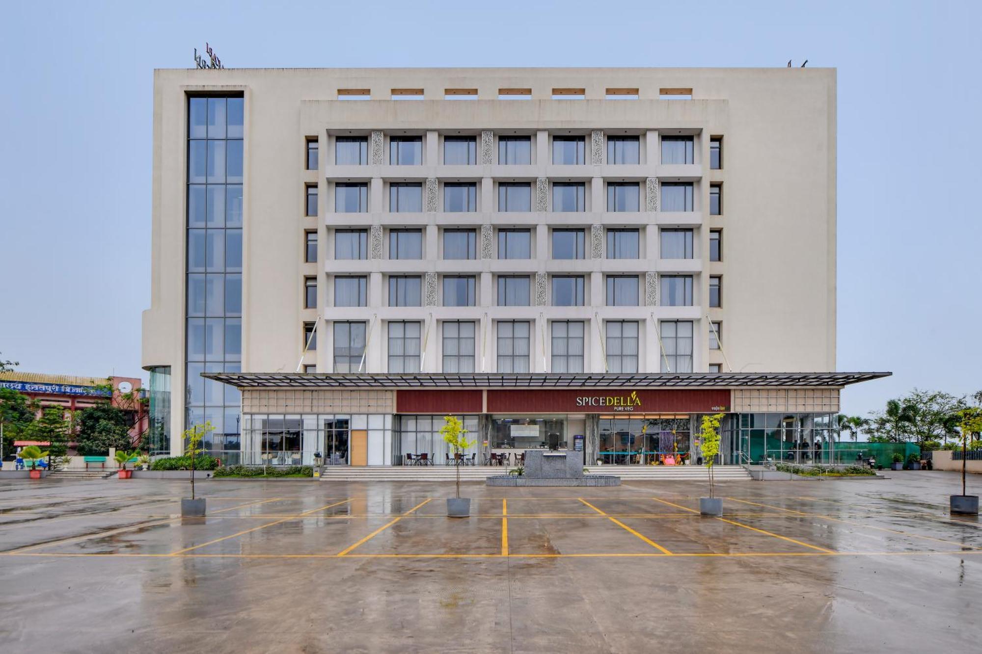 Rakabi The Fern, Igatpuri Hotel Exterior photo